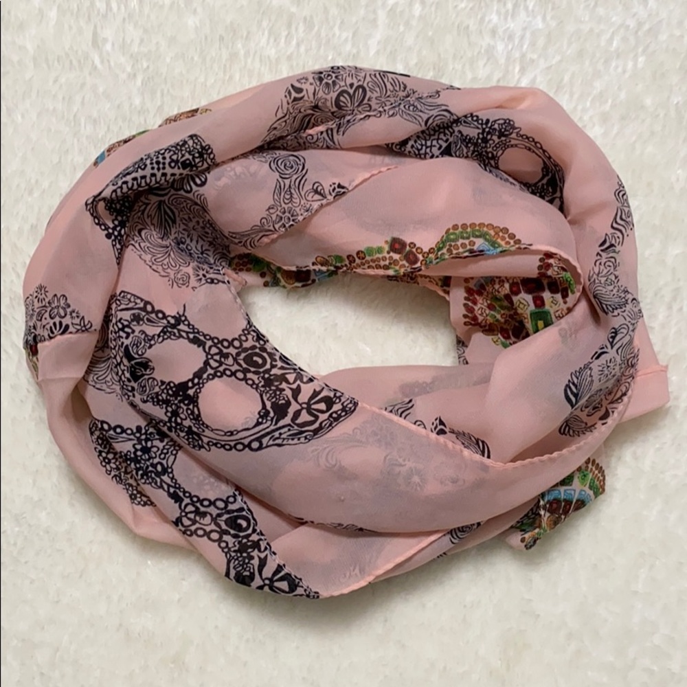 SUGAR SKULL INFINITY SCARF